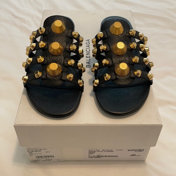 Balenciaga Arena Slides - Picture 1 of 4